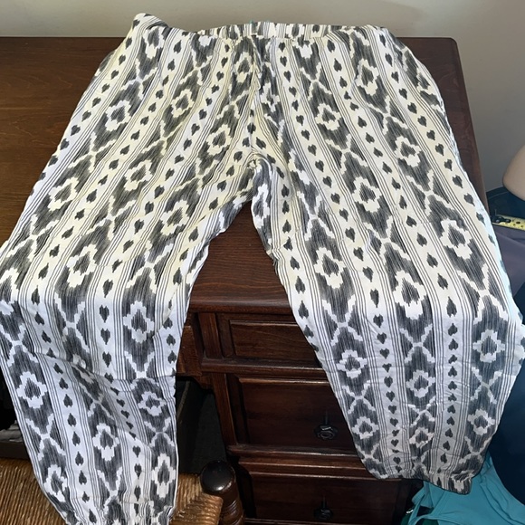 O’rageous Size Medium Lightweight Lounge/Joggers - Picture 6 of 6